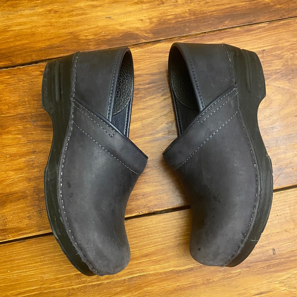 Dansko Gray Leather Clogs Shoes Womens Size 40 EU Comfort‎ Slip On Casual *FLAW - Picture 5 of 12